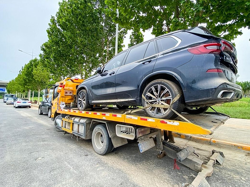 南昌上門搭電服務(wù)：快速解決您的汽車電力問題