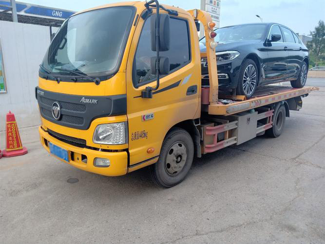 鄂爾多斯上門搭電服務(wù)：快速解決您的電力需求