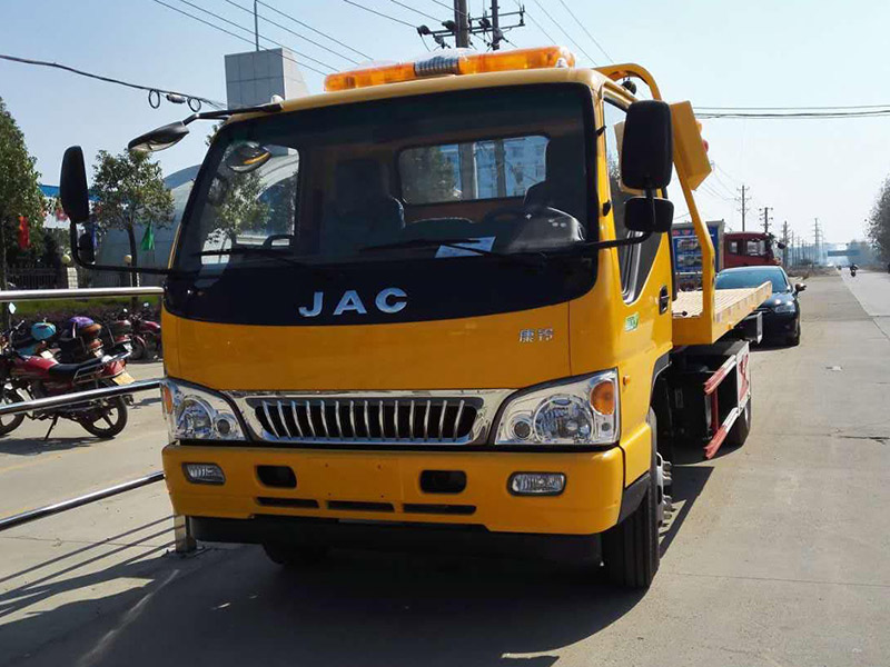 伊寧上門搭電服務，快速解決您的電力難題